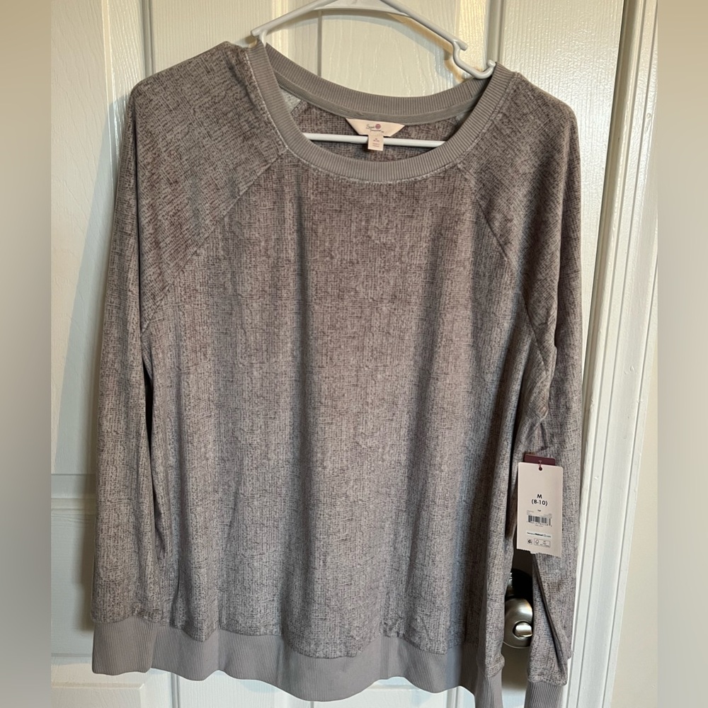 Women’s comfy shirt